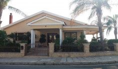 6 bedroom house for sale in Emba