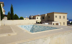 Beautiful 3 bedroom house with swimming pool for sale in Neo Chorio Beautiful 3 bedroom house with swimming pool for sale in Neo Chorio