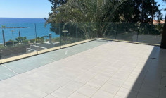 Beautiful 3 bedroom apartment with swimming pool to rent in Germasogeia Tourist Area
