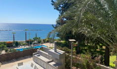 Beautiful 3 bedroom apartment with swimming pool to rent in Germasogeia Tourist Area