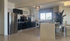 Beautiful 3 bedrooms apartment with swimming pool for sale in Germasogeia Tourist Area