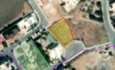 Residential 761 m2 for sale in Perivolia, Larnaca