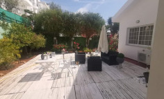 Large 5 bedroom house for sale in Panthea