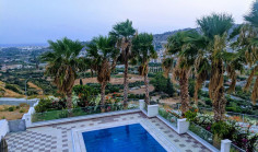 5 bedroom house with swimming pool for sale in Germasogeia