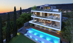 Spacious 4 bedrooms house with swimming pool for sale in Peyia