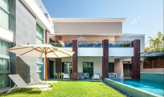 House (detached) in Agios Tychonas, Limassol for rent 
