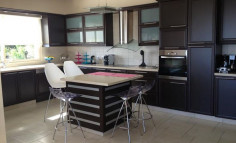 7 bedroom furnished villa with swimming pool to rent in Tala