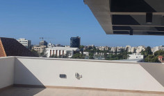 Large 3 bedroom penthouse for sale in Agios Nectarios