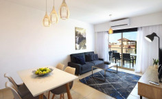Spacious 2 bedroom apartment for sale in Universal