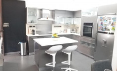 Luxurious 400sqm house with swimming pool in Aradippou, Larnaca 