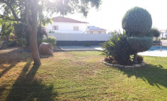 Luxurious 400sqm house with swimming pool in Aradippou, Larnaca 