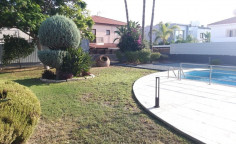 Luxurious 400sqm house with swimming pool in Aradippou, Larnaca 