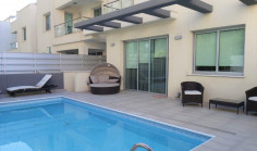 Luxury 4 bedroom furnished house with swimming pool to rent in Germasogeia Tourist Area