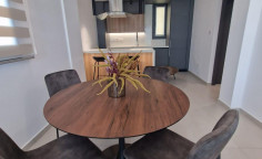 Luxury 2 bedroom furnished apartment with swimming pool to rent in Kato Paphos