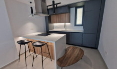 Luxury 2 bedroom furnished apartment with swimming pool to rent in Kato Paphos