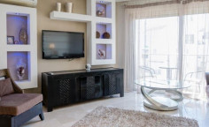 Luxury 2 bedroom apartment with swimming pool to rent in Germasogeia Tourist Area