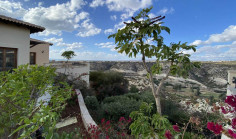 Luxury 3 bedroom house with swimming pool for sale in Aphrodite Hills