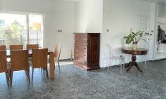 Spacious 3 bedroom furnished apartment for sale in Agioi Omologites