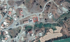 Residential 608 m2 for sale in Lythrodontas, Nicosia