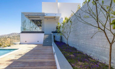 6 bedroom house with swimming pool for sale in Armou