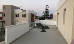 3 bedroom apartment with swimming pool to rent in Germasogeia Tourist Area