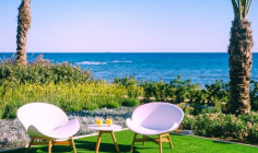 Luxury 5 bedroom house with swimming pool for sale in Perivolia