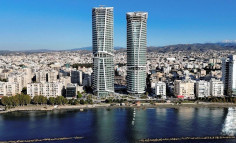 Luxury 2 bedroom seafront apartment in Neapolis, Limassol 