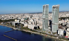 Luxury 2 bedroom seafront apartment in Neapolis, Limassol 