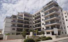 4 bedroom apartment for sale in Acropolis