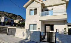 Detached villa in Palodia, Limassol 