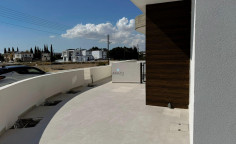 Luxury 2 bedroom furnished apartment to rent in Livadia