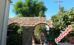 A multi-section property for sale consisting of a variety of living quarters on a total plot of 628m2