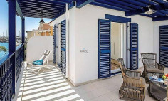 Luxury 3 bedroom villa with swimming pool for sale in Limassol Marina
