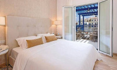 Luxury 3 bedroom villa with swimming pool for sale in Limassol Marina