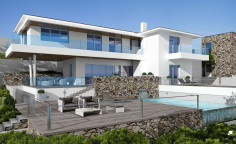 Spacious 4 bedroom villa with swimming pool for sale in Agios Tychonas
