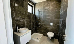 2 bedroom house with swimming pool for sale in Livadia