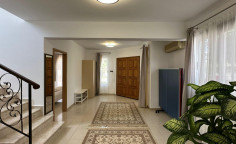 4 bedroom house in Dekelia only 350 m from the sea 
