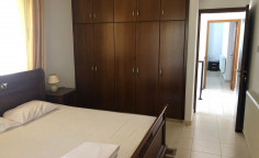 4 bedroom house in Dekelia only 350 m from the sea 