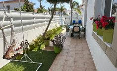 4 bedroom house in Dekelia only 350 m from the sea 
