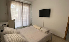 4 bedroom house in Dekelia only 350 m from the sea 