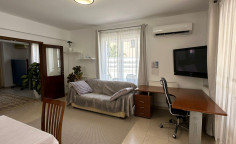 4 bedroom house in Dekelia only 350 m from the sea 