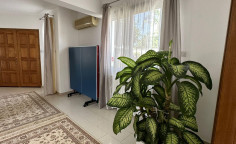 4 bedroom house in Dekelia only 350 m from the sea 