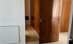 4 bedroom house in Dekelia only 350 m from the sea 