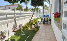 4 bedroom house in Dekelia only 350 m from the sea 