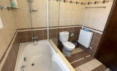 4 bedroom house in Dekelia only 350 m from the sea 