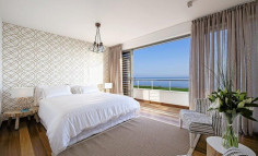 Spacious 4 bedroom villa with swimming pool for sale in Poli Crysochous