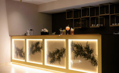 Luxury 2 bedroom furnished apartment with swimming pool for sale in Mouttagiaka