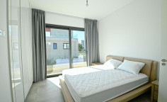 Spacious 3 bedroom furnished villa with swimming pool for sale in Protaras