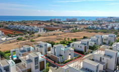 Spacious 3 bedroom furnished villa with swimming pool for sale in Protaras