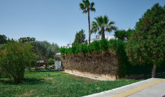 2 bedroom ground floor apartment 350m from the sea 